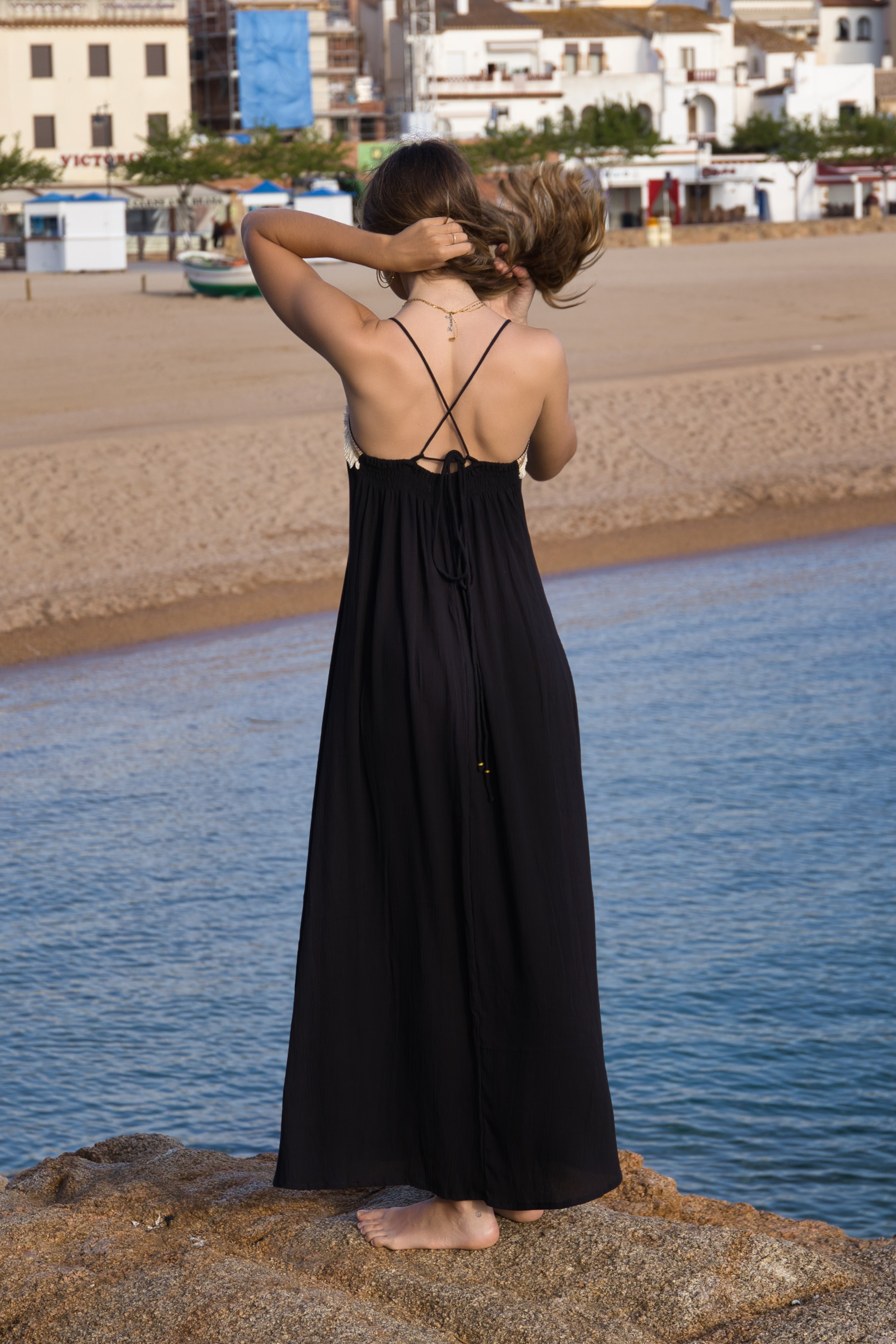 Vestido Largo Boho Aplique Dorado