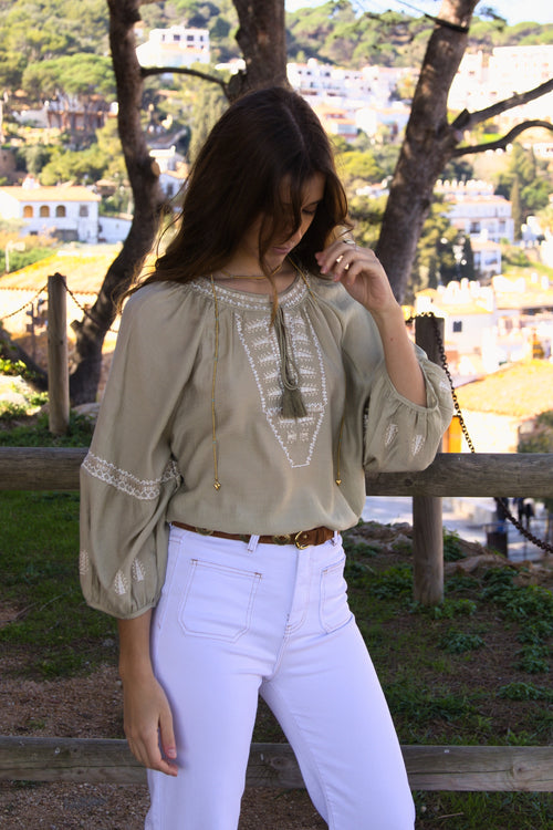 Blusa Bordada Tulum