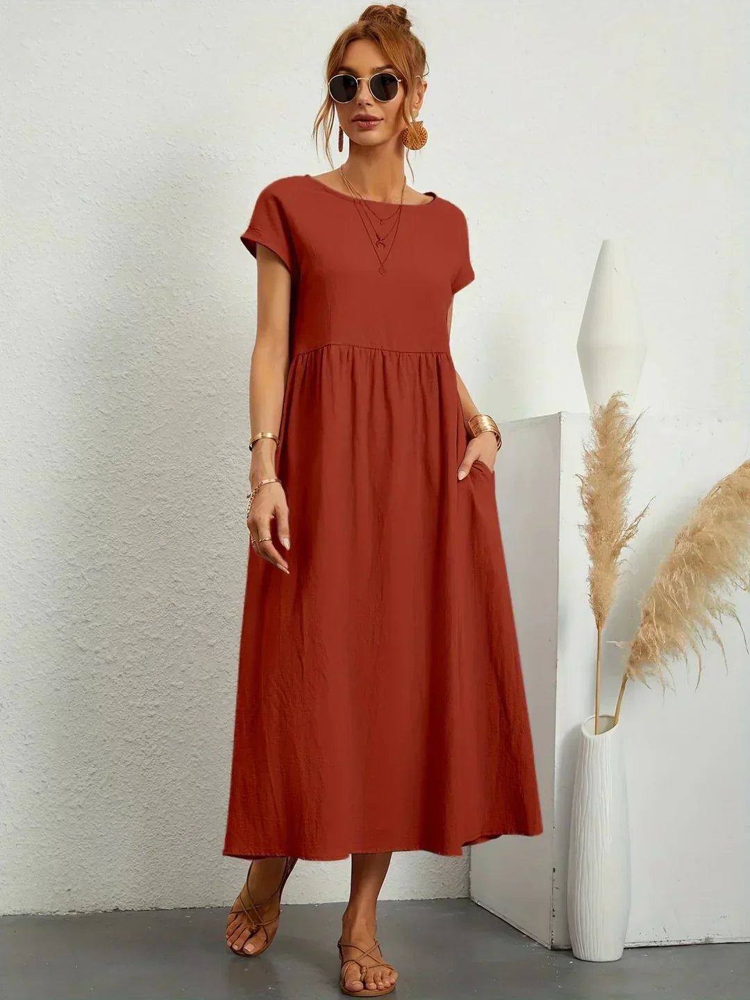 Gabriela — Elegancia Atemporal, Vestido Midi Fluido