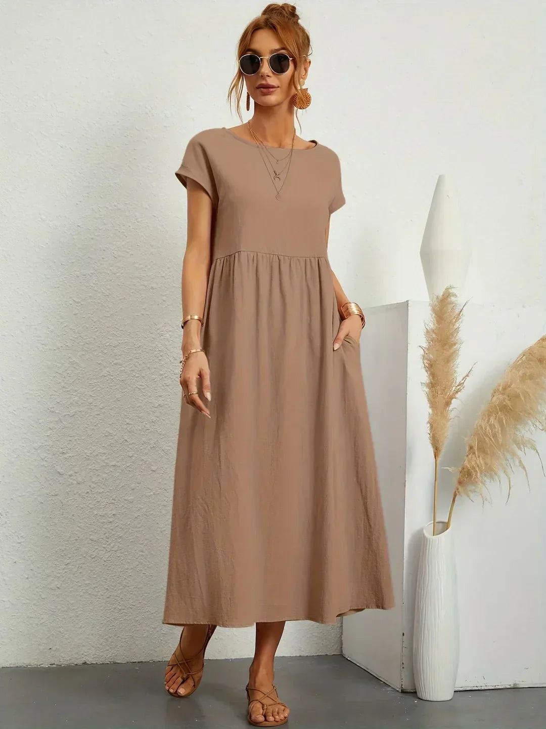 Gabriela — Elegancia Atemporal, Vestido Midi Fluido