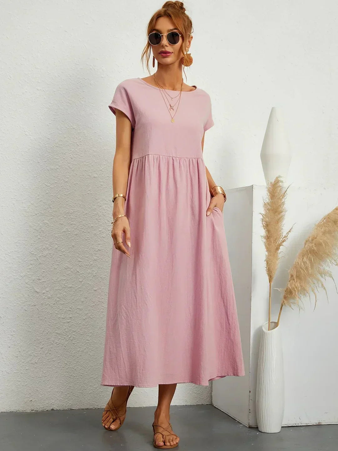 Gabriela — Elegancia Atemporal, Vestido Midi Fluido