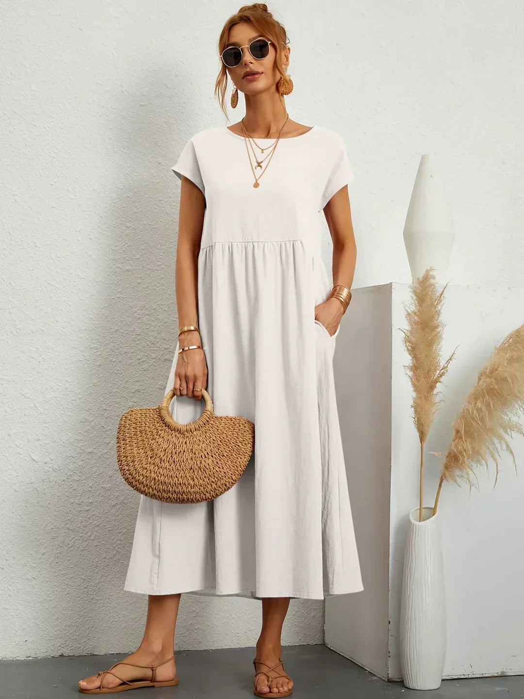 Gabriela — Elegancia Atemporal, Vestido Midi Fluido