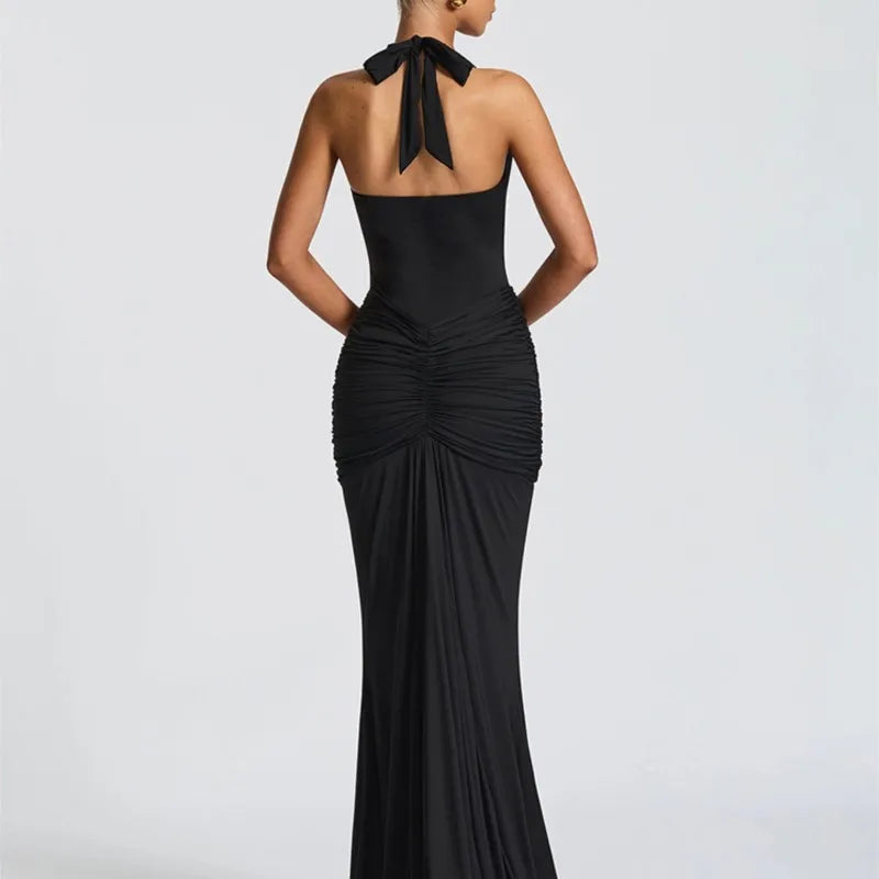 Vestido largo de mujer con cuello en V profundo