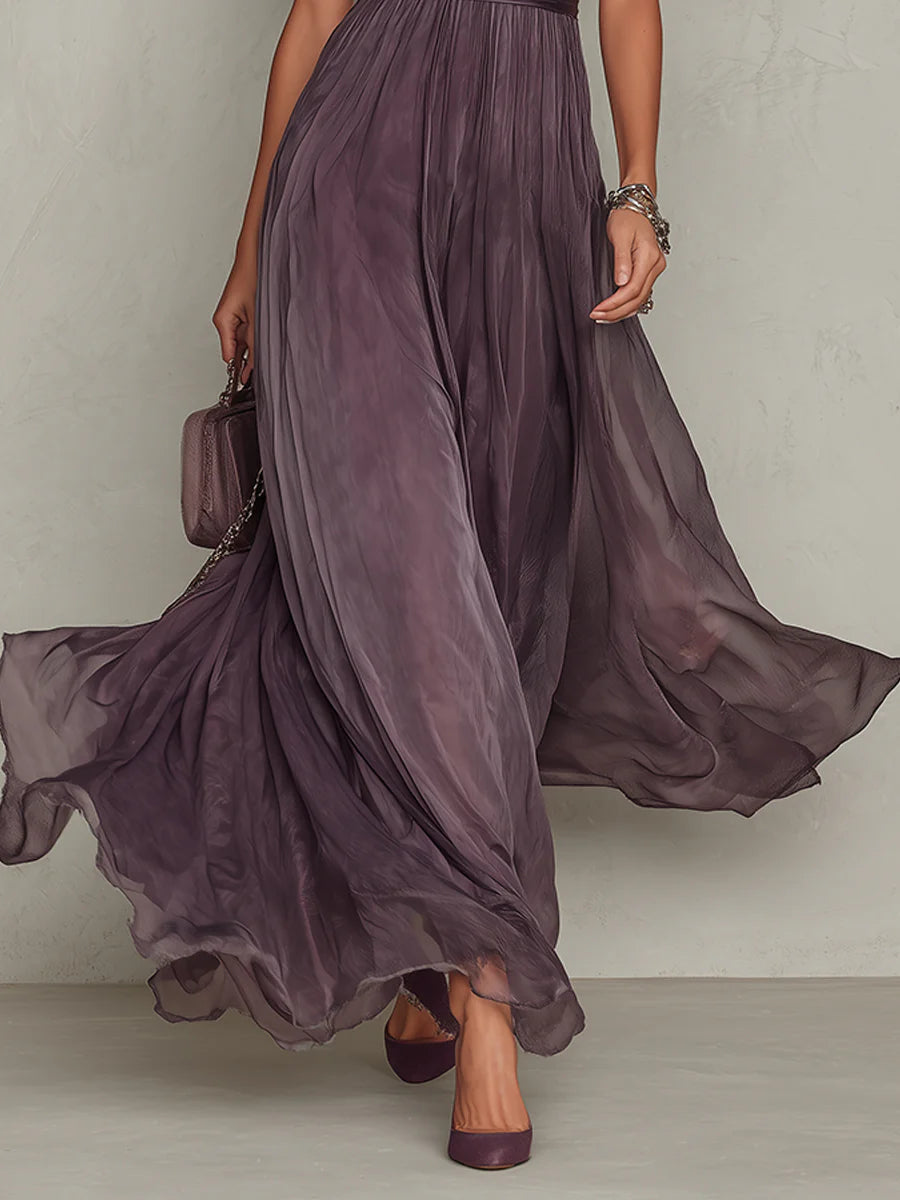 Flavia • Vestido largo morado con escote en forma de ojo de cerradura y ribete de encaje de gasa
