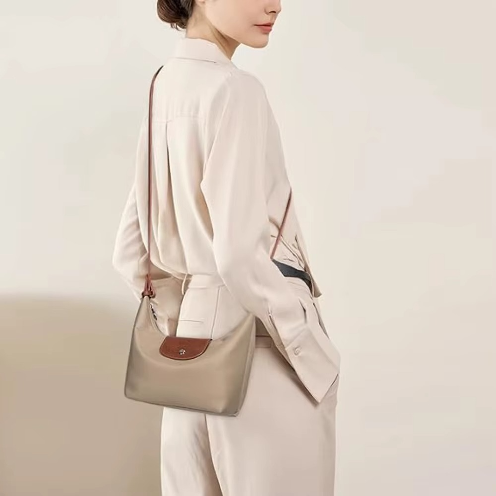 MINI BOLSO HOBO LONGCHAM